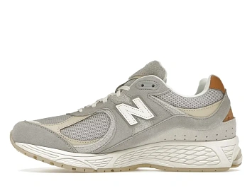 New Balance 2002R - 3