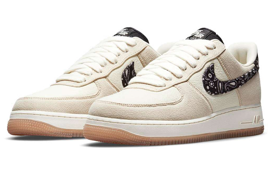 Фото № 3 с приближением к товару «‎Nike Air Force 1 Low Paisley Swoosh»