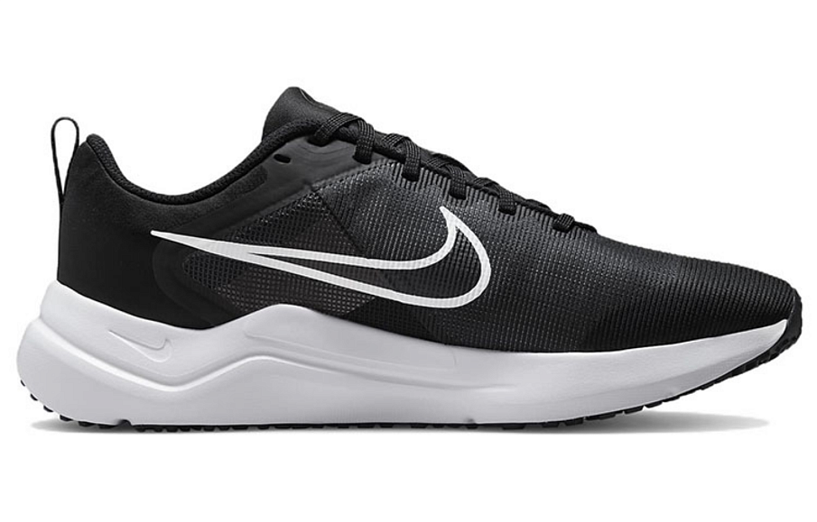 Фото № 2 с приближением к товару «‎ Nike Downshifter 12 Running shoes»