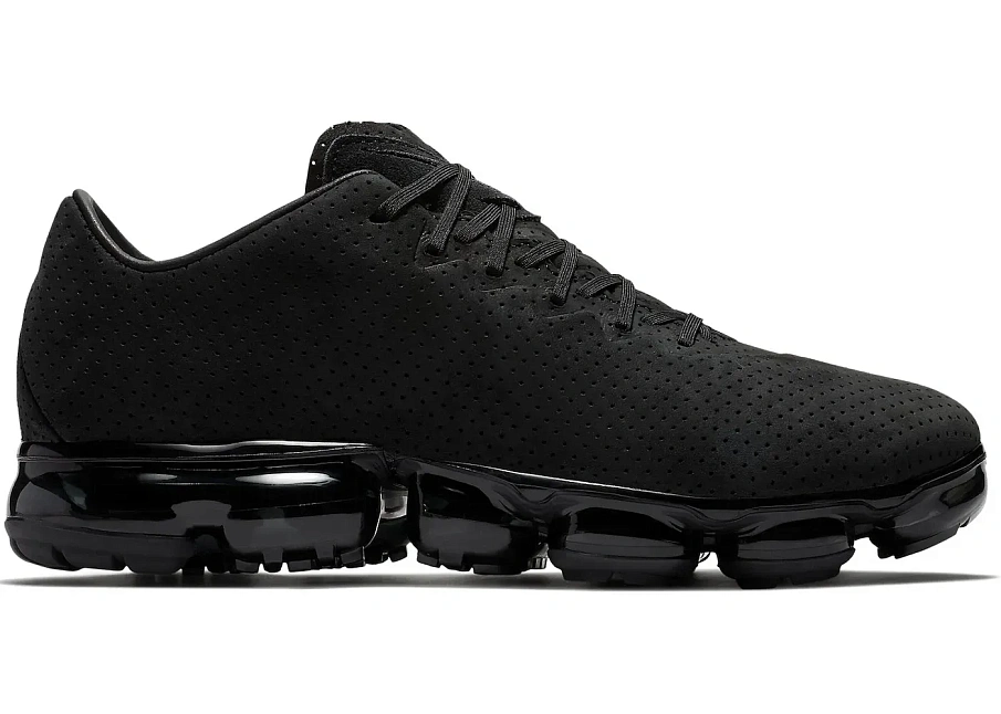 Фото № 1 с приближением к товару «‎Nike Air VaporMax Leather Triple Black»