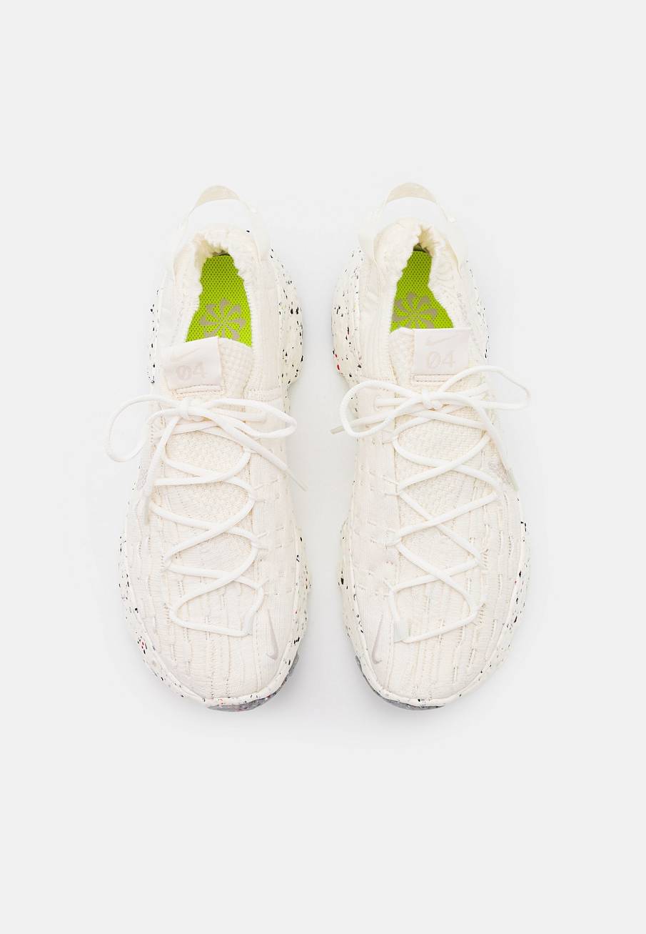 Фото № 4 с приближением к товару «‎Nike Space Hippie 04 »
