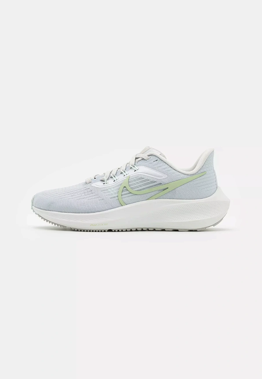 Фото № 1 с приближением к товару «‎AIR ZOOM PEGASUS 39»