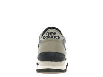 Фото № 4 с приближением к товару «‎New Balance 730»