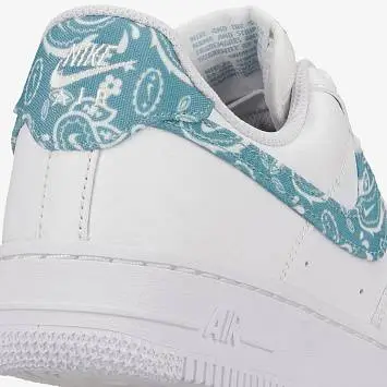 Nike Air Force 1 07 Essential - 4