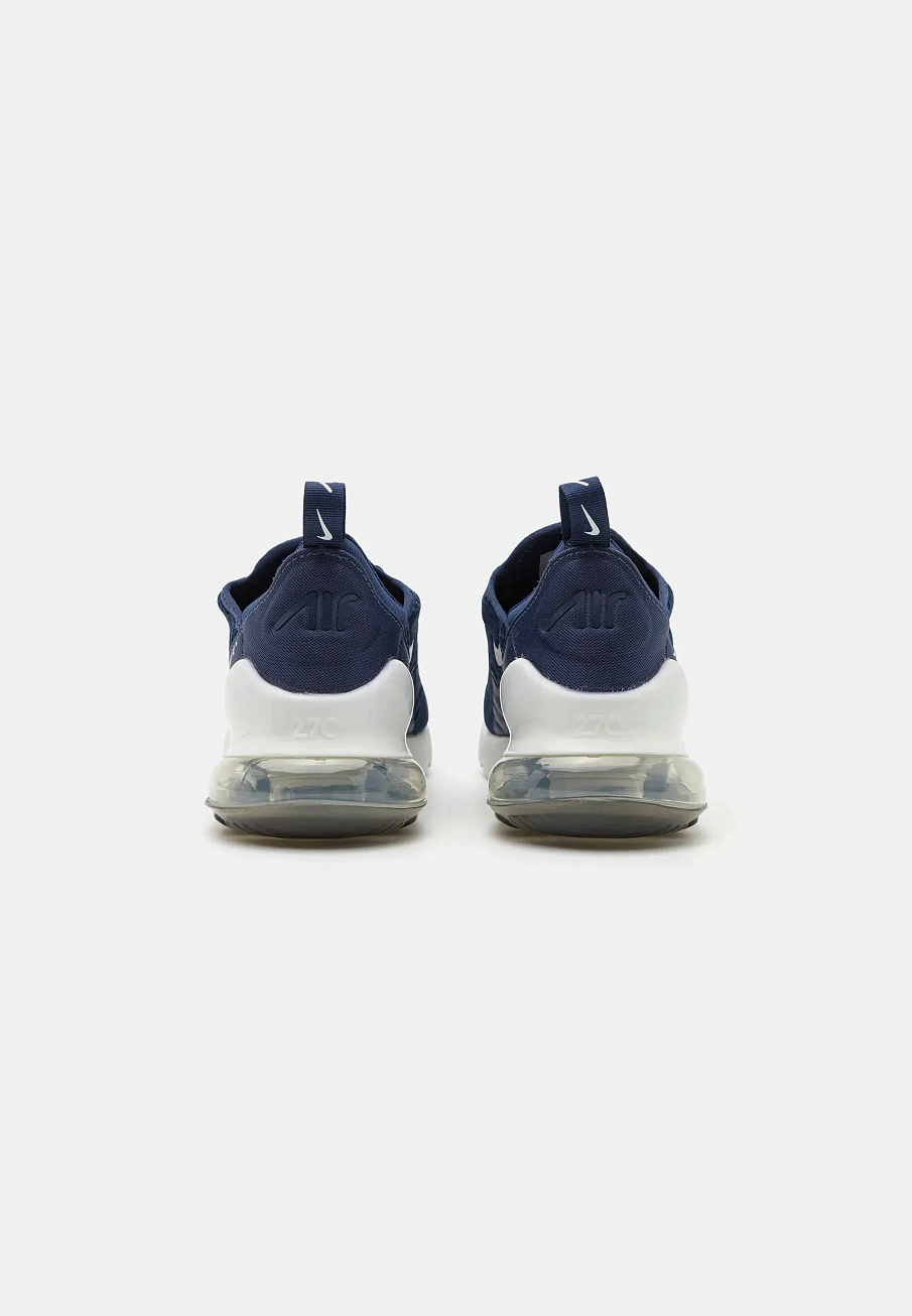 Фото № 3 с приближением к товару «‎AIR MAX 270»