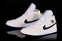Фото № 2 с приближением к товару «‎Nike WMNS Air Jordan 1 Mid Vintage basketball Coconut Milk»