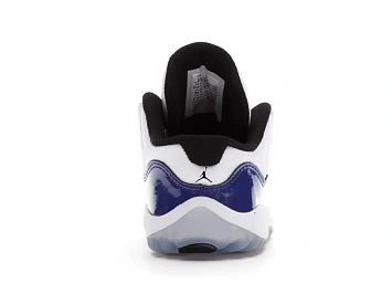 Jordan 11 Retro Low - 4