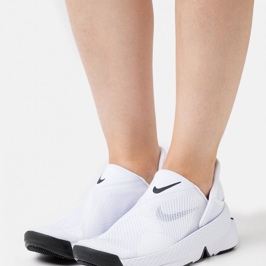 Фото № 1 с приближением к товару «‎Nike GO Flyease »
