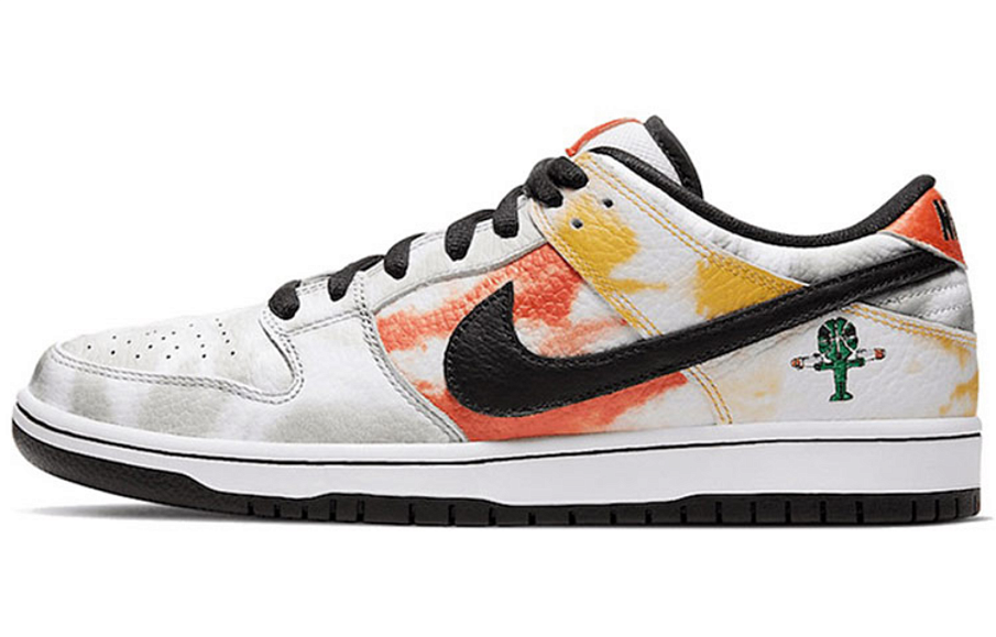 Фото № 1 с приближением к товару «‎Nike SB Dunk Low Pro QS Skate shoes Roswell Raygun»