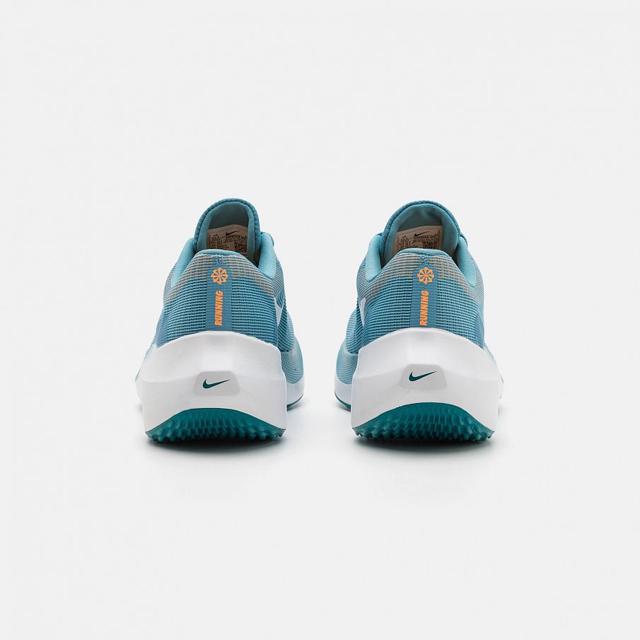 Фото № 3 с приближением к товару «‎Nike Zoom Fly 5»