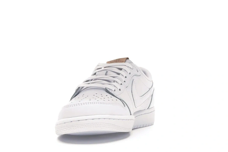 Фото № 4 с приближением к товару «‎Jordan 1 Retro Low OG White Vachetta»