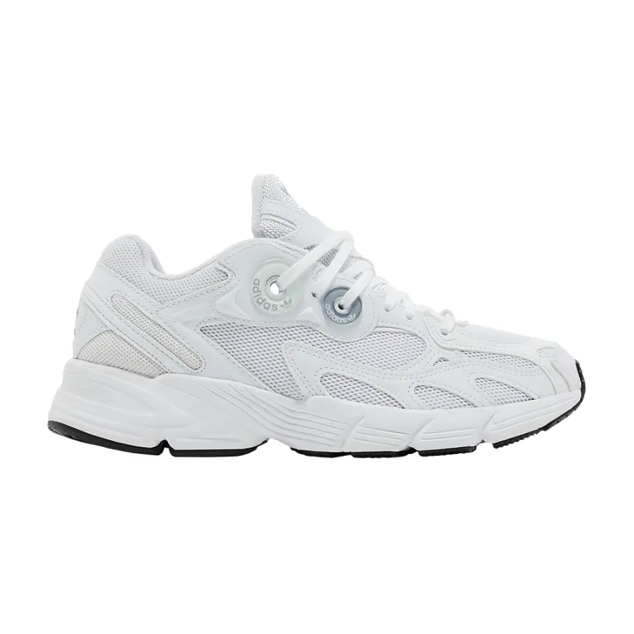 Фото № 1 с приближением к товару «‎adidas Women's Astir White (IE9887)»