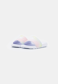 Фото № 1 с приближением к товару «‎Nike Victori One Slide Print»
