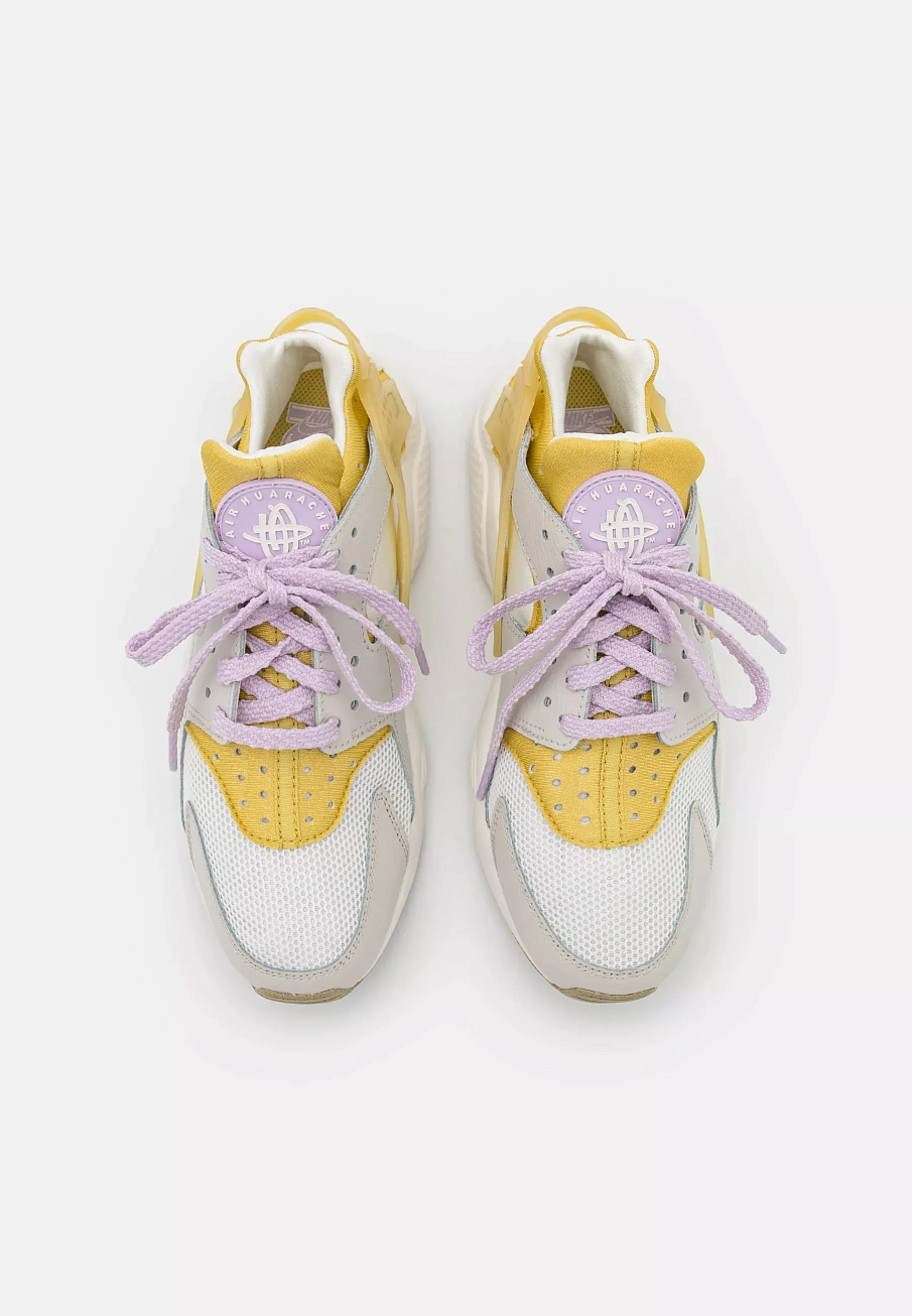 Фото № 4 с приближением к товару «‎AIR HUARACHE TMS»