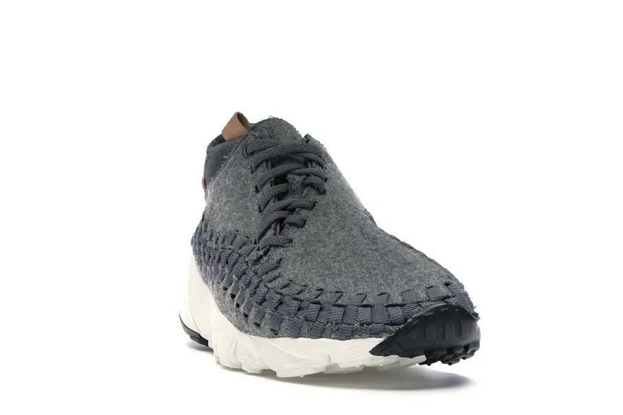 Фото № 4 с приближением к товару «‎Nike Air Footscape Woven Chukka Dark Grey»