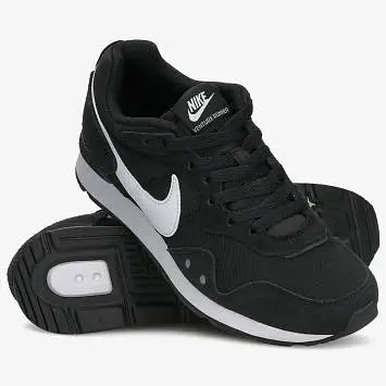 Nike Venture - 3