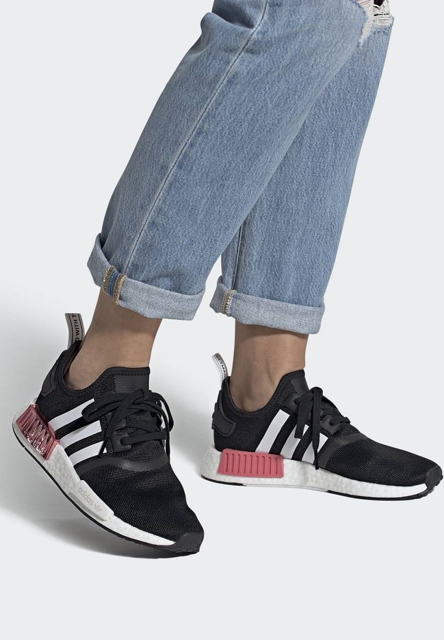 Фото № 1 с приближением к товару «‎Adidas Nmd_r1 »