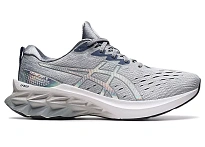 Фото № 1 с приближением к товару «‎ASICS Novablast 2 Platinum Piedmont Grey»