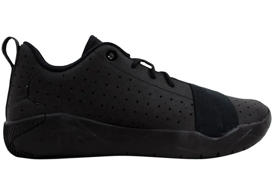 Фото № 1 с приближением к товару «‎Jordan 23 Breakout Black »