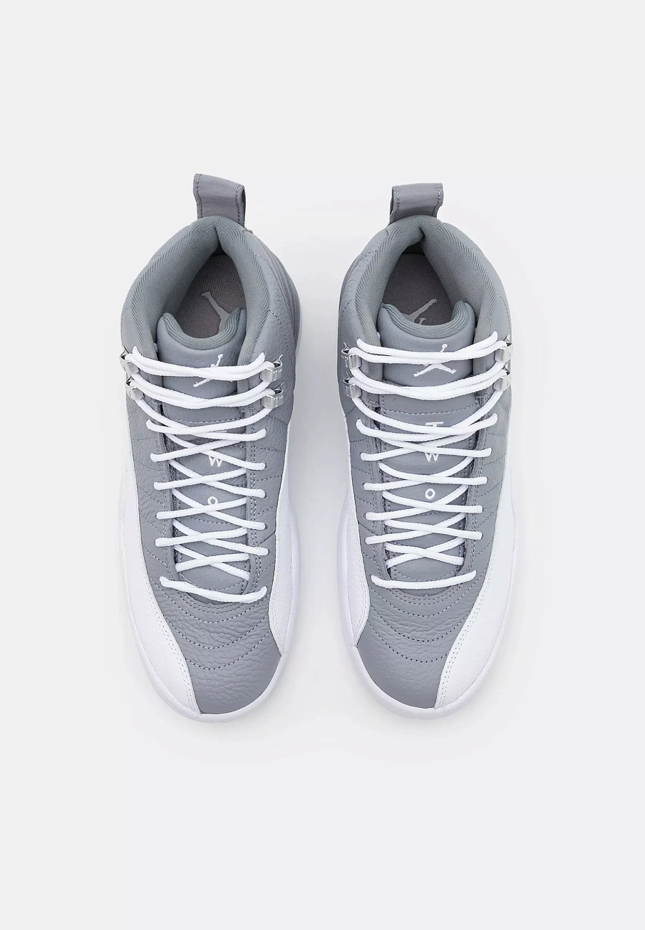 Фото № 4 с приближением к товару «‎AIR JORDAN 12 RETRO»