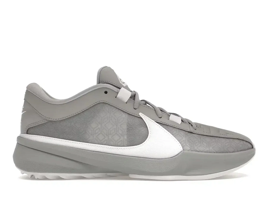 Фото № 1 с приближением к товару «‎Nike Zoom Freak 5 TB»
