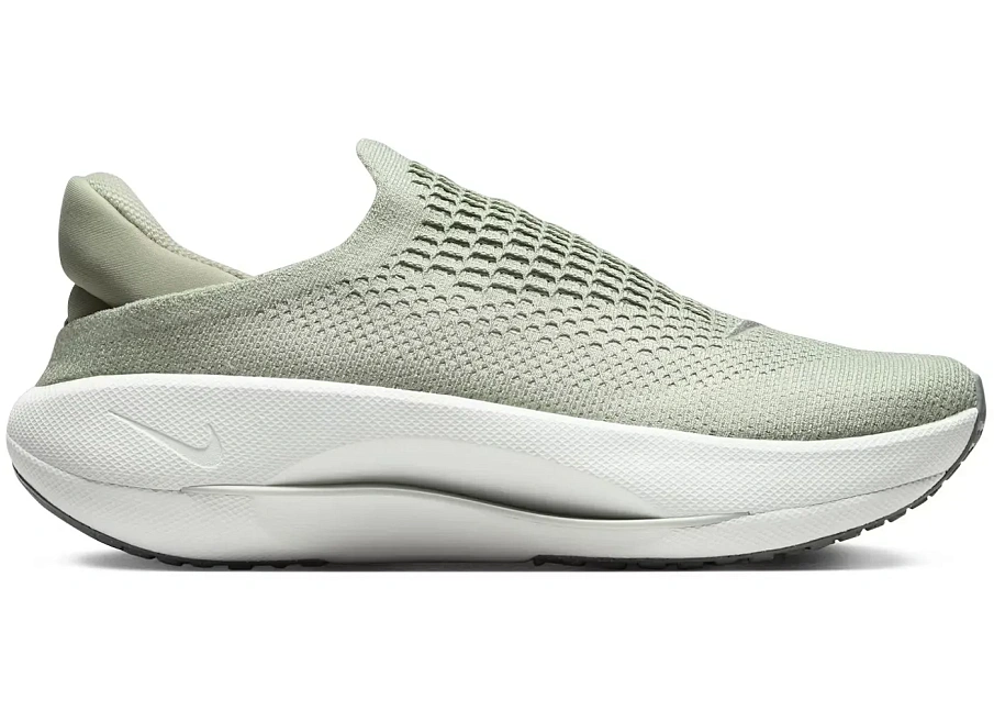 Фото № 1 с приближением к товару «‎Nike Reina EasyOn»