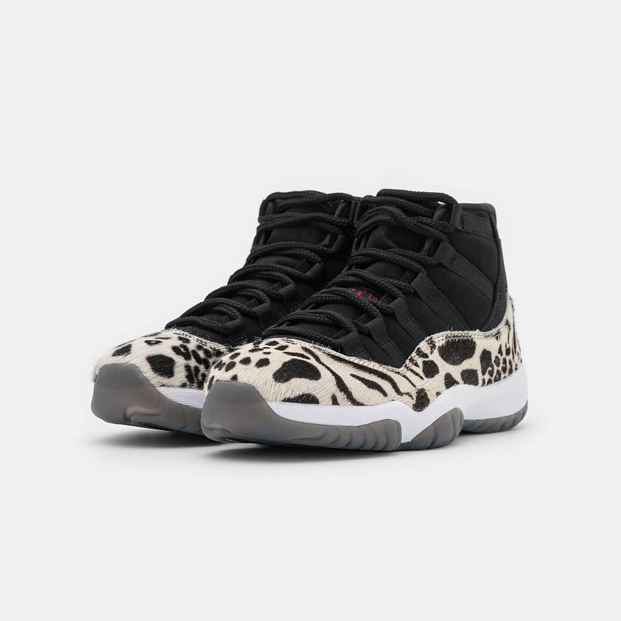 Фото № 2 с приближением к товару «‎Jordan Air 11 Retro »