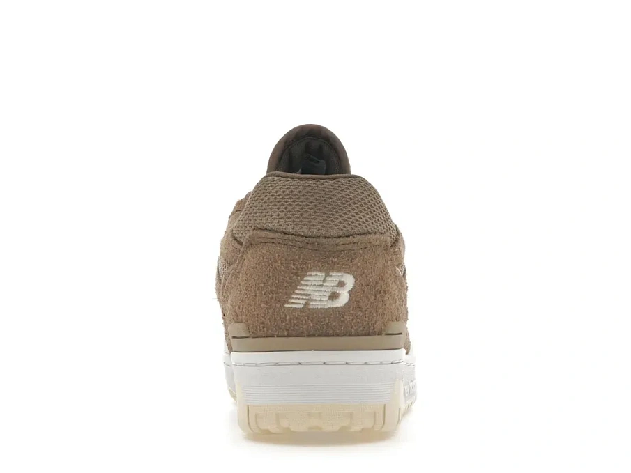 Фото № 4 с приближением к товару «‎New Balance 550»