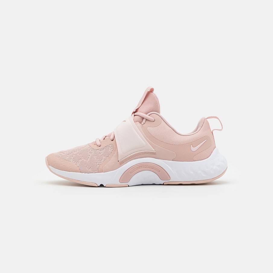 Фото № 1 с приближением к товару «‎Nike Renew In-Season TR 12»