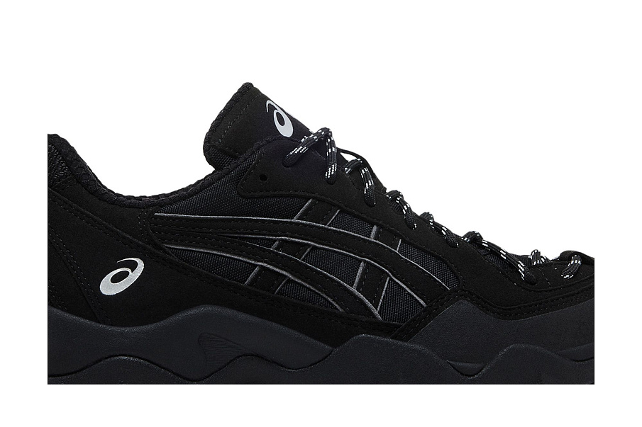 Фото № 3 с приближением к товару «‎ASICS Gel Pickax Triple Black»