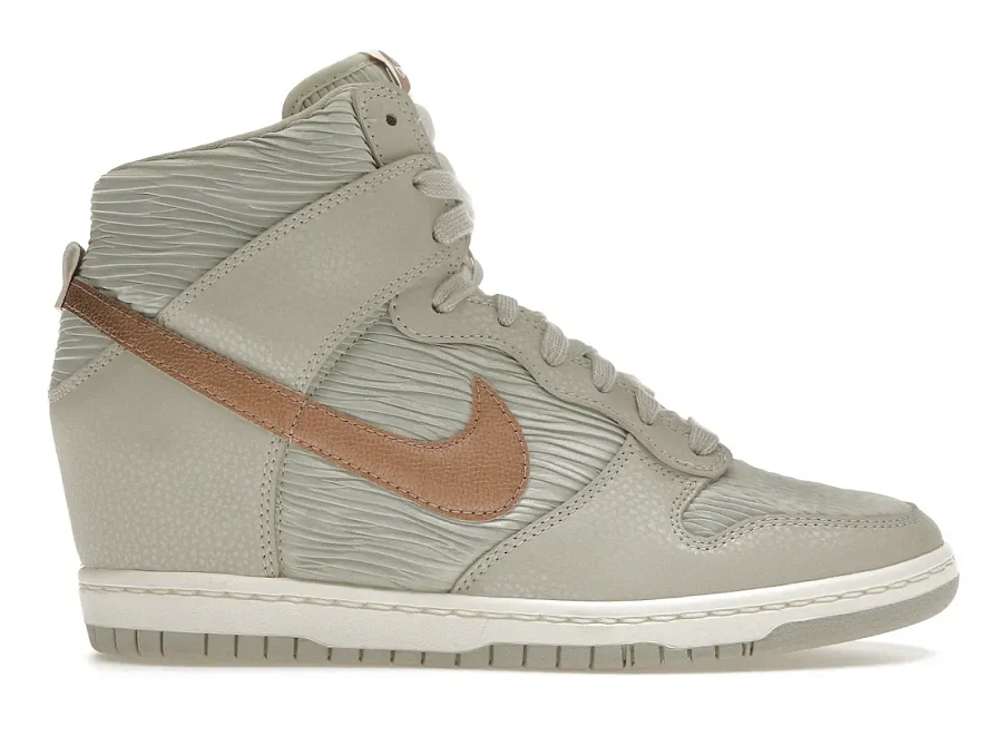 Фото № 1 с приближением к товару «‎Nike Dunk High Sky Hi Light Bone Metallic Red Bronze »
