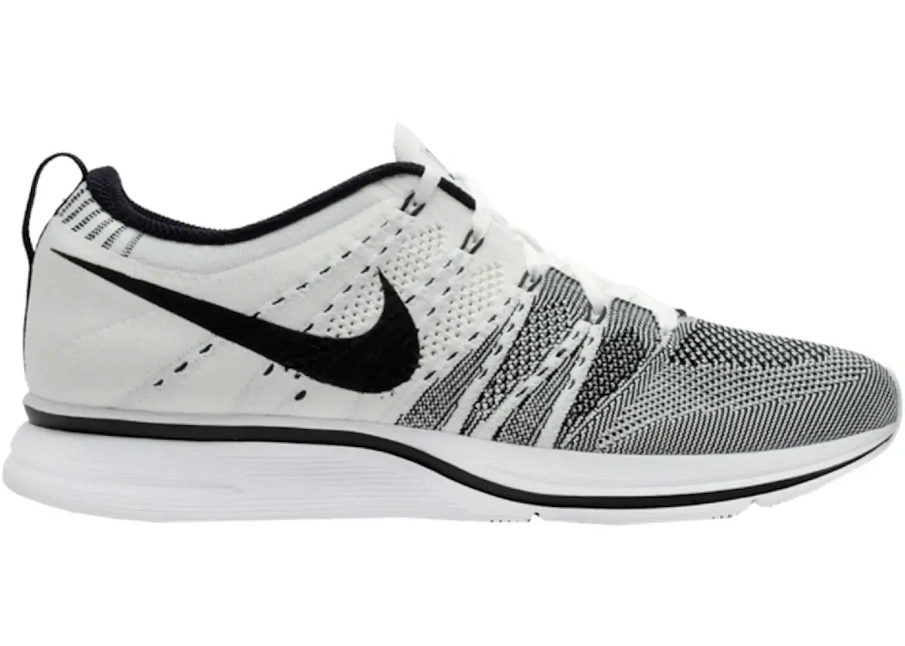 Фото № 1 с приближением к товару «‎Nike Flyknit Trainer White Black (2012)»