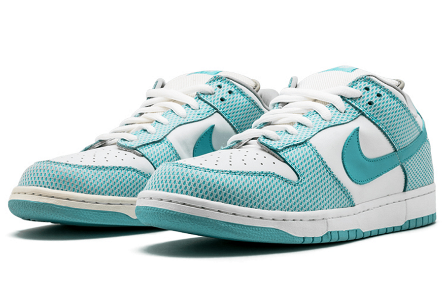 Фото № 3 с приближением к товару «‎Nike Dunk Low Premium Sb 'High Hair'»