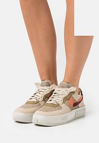 Фото № 2 с приближением к товару «‎Nike Air Force 1 Fontanka »