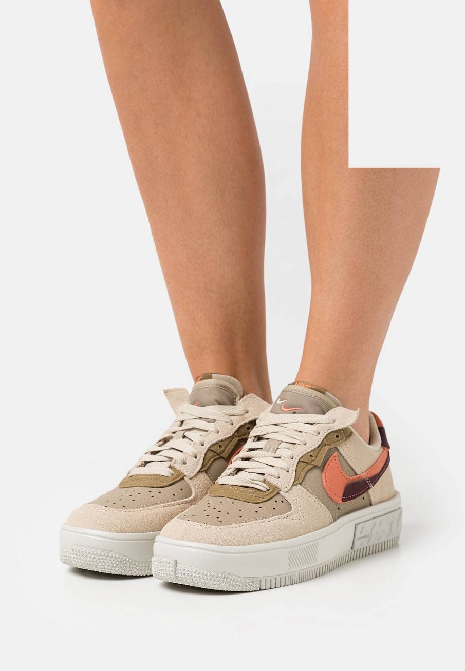 Фото № 2 с приближением к товару «‎Nike Air Force 1 Fontanka »