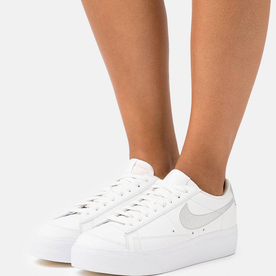 Фото № 2 с приближением к товару «‎Nike W Blazer Platform Ess »