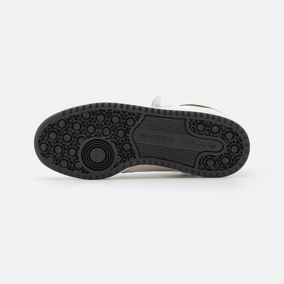 Фото № 5 с приближением к товару «‎Adidas Forum »