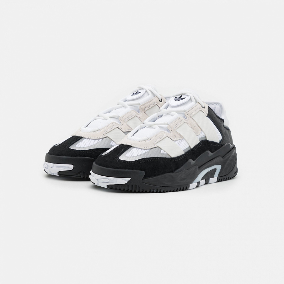 Фото № 4 с приближением к товару «‎Adidas Niteball Streetball Lightstrike »