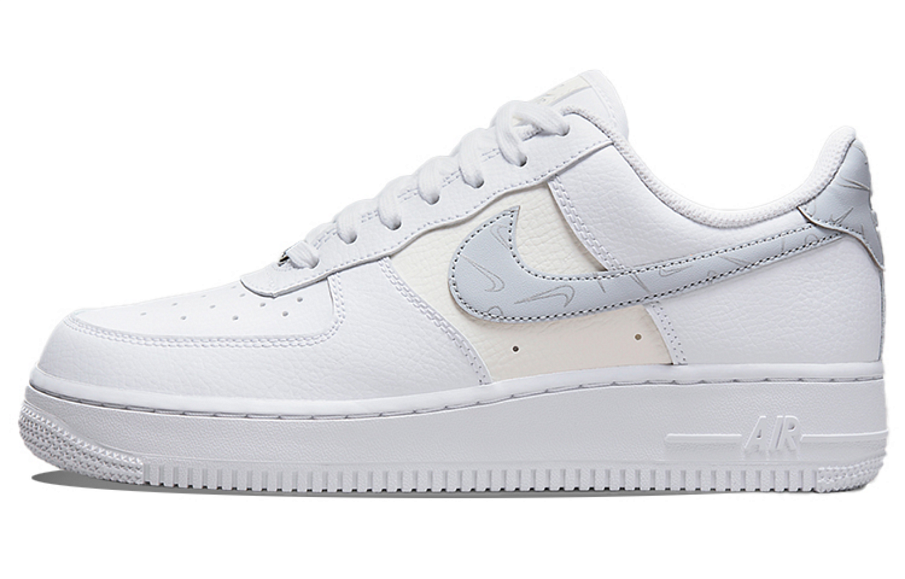 Фото № 1 с приближением к товару «‎Nike Air Force 1 Low-Top Sneakers White»