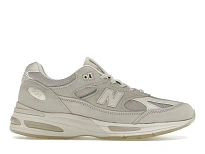 Фото № 1 с приближением к товару «‎New Balance 991v2»