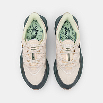 Фото № 4 с приближением к товару «‎Adidas Ozweego »