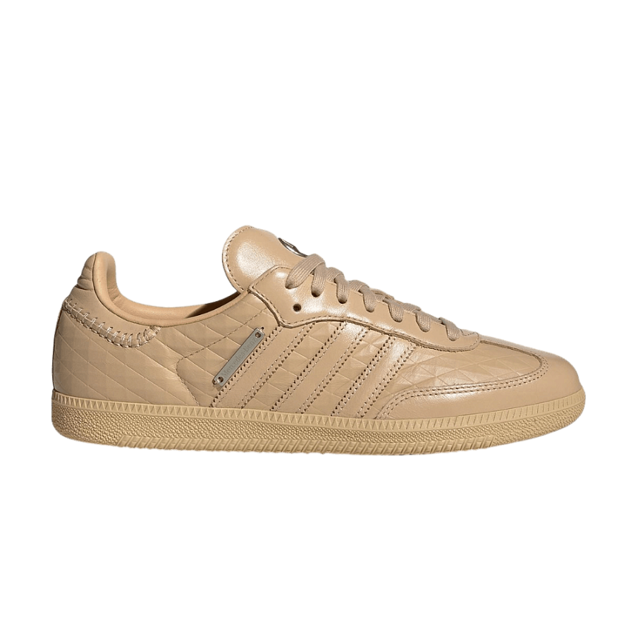 Фото № 1 с приближением к товару «‎Mercedes-Benz x adidas Samba OG Magic Beige Silver Metallic»