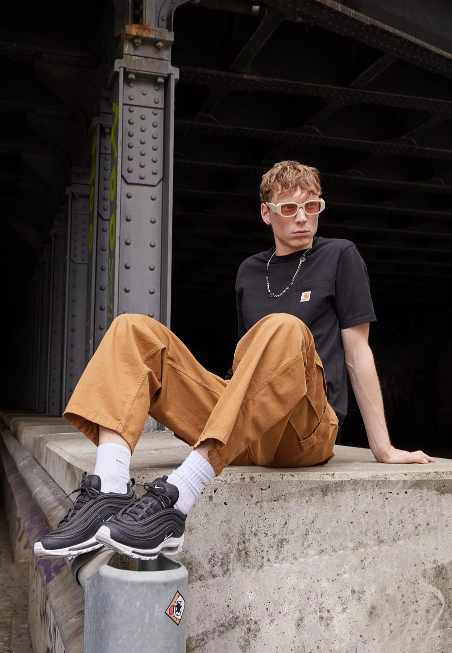 Фото № 2 с приближением к товару «‎AIR MAX 97»