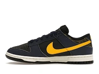 Фото № 3 с приближением к товару «‎Nike Dunk Low»