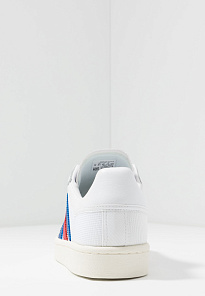 Фото № 4 с приближением к товару «‎Adidas Americana »