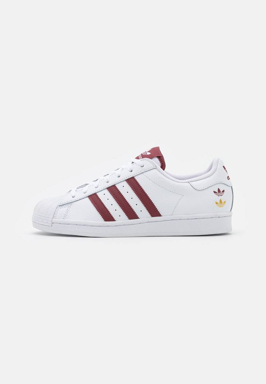 Фото № 1 с приближением к товару «‎Adidas Superstar »