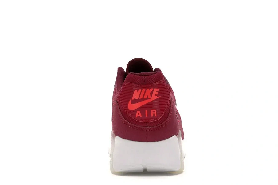 Фото № 4 с приближением к товару «‎Nike Air Max 90 Ultra Noble Red »