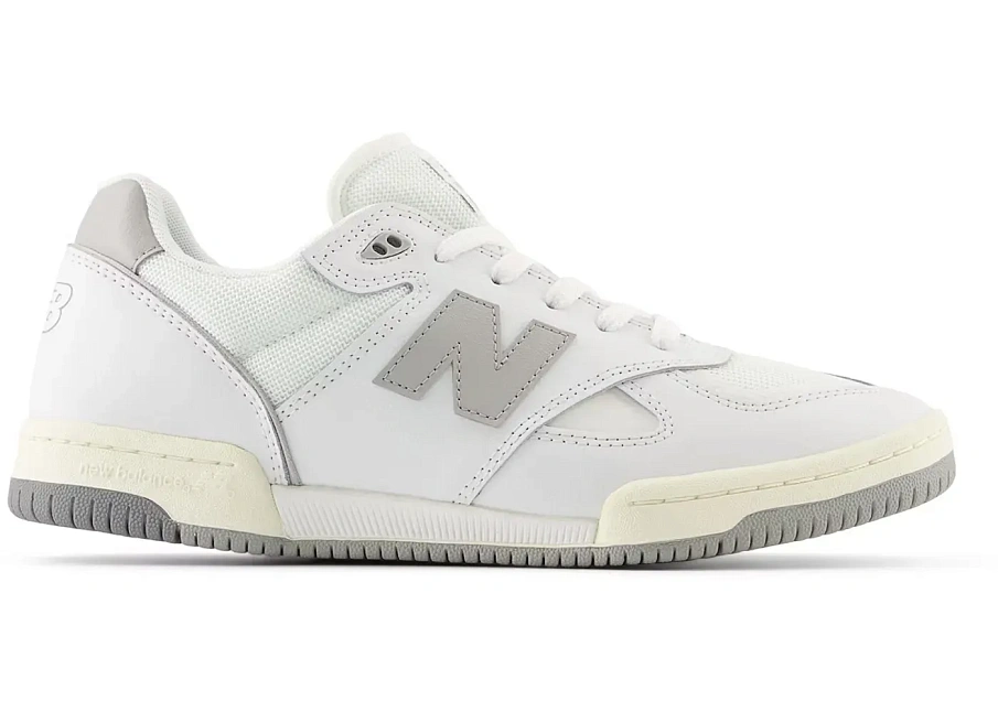 Фото № 1 с приближением к товару «‎New Balance Numeric 600»