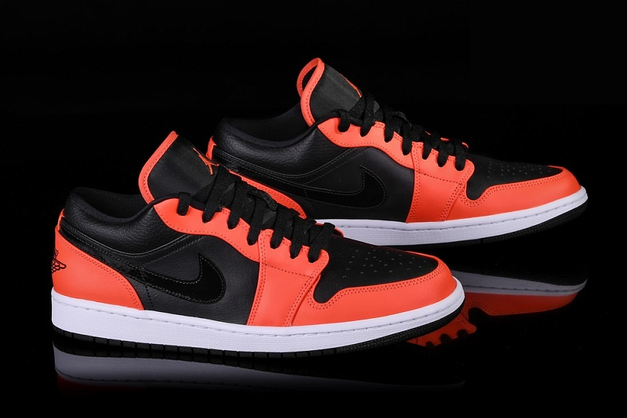 Фото № 3 с приближением к товару «‎Nike Air Jordan 1 Retro SE Turf »