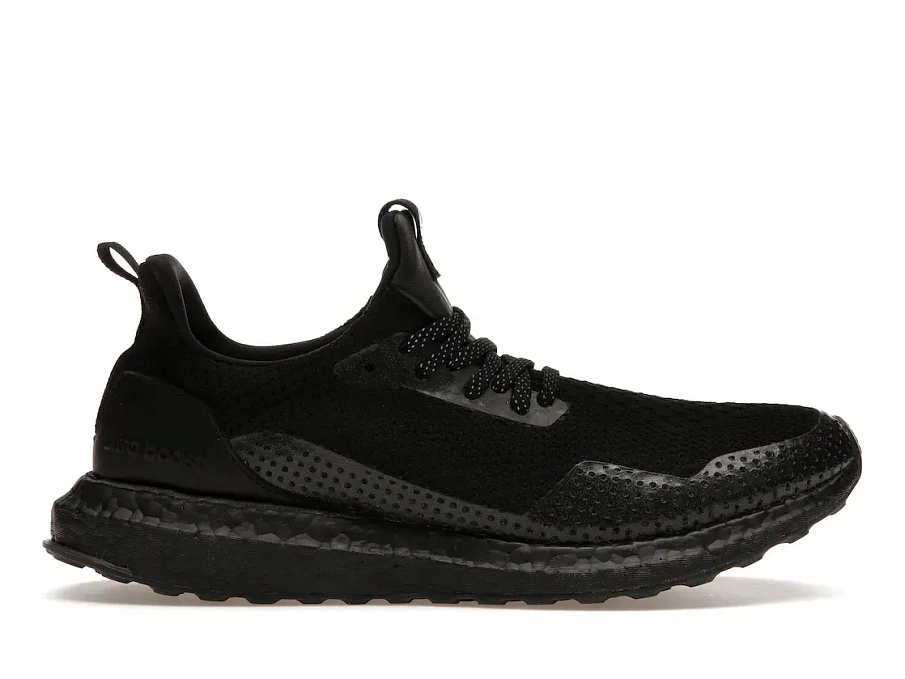 Фото № 1 с приближением к товару «‎adidas Ultra Boost Uncaged Haven Triple Black»